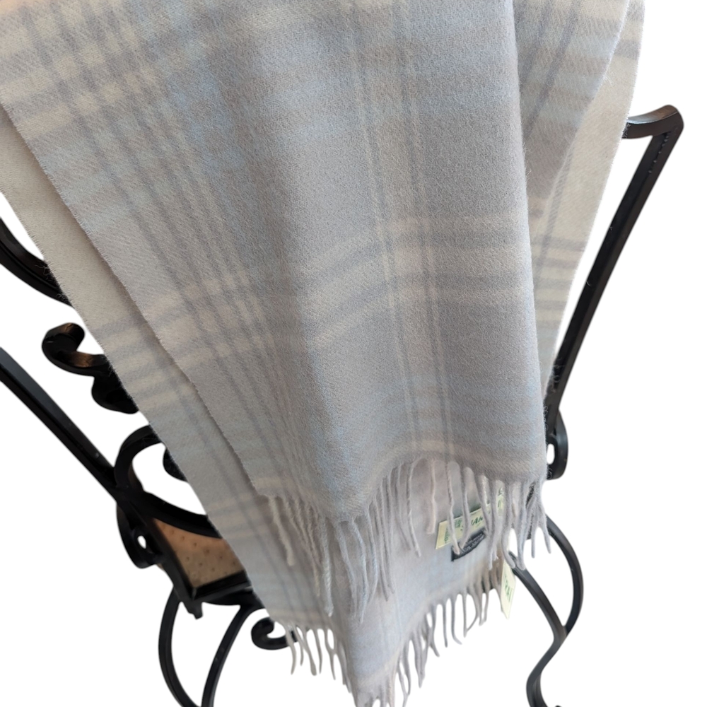 Brand New With Tag Suantrai Of Ireland 100% Wool Scarf